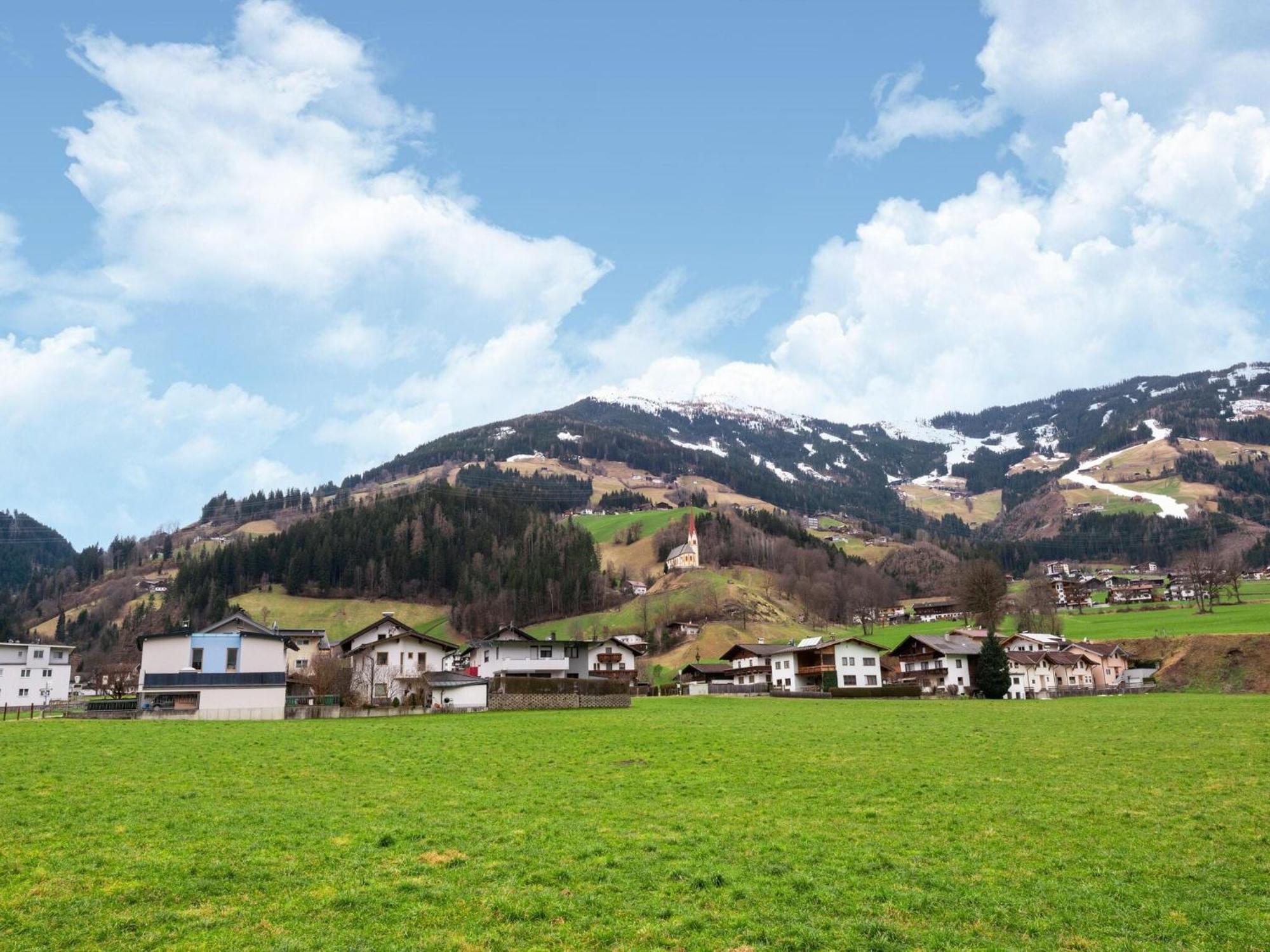 Thunhaus Apartments With Ski-Storage Uderns Exterior photo